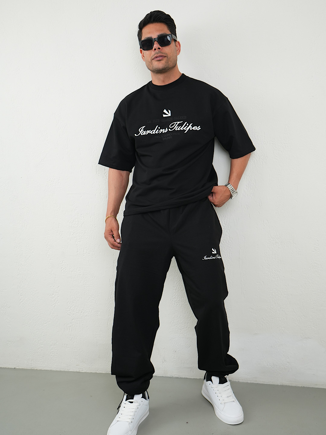 IMG_3959 ست مردانه تیشرت و شلوار AMIRI 9009 - Image 1